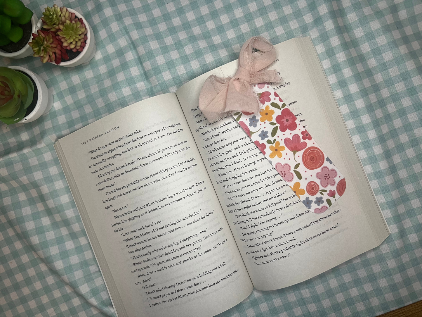 Pink flowers bookmark 🌸✨