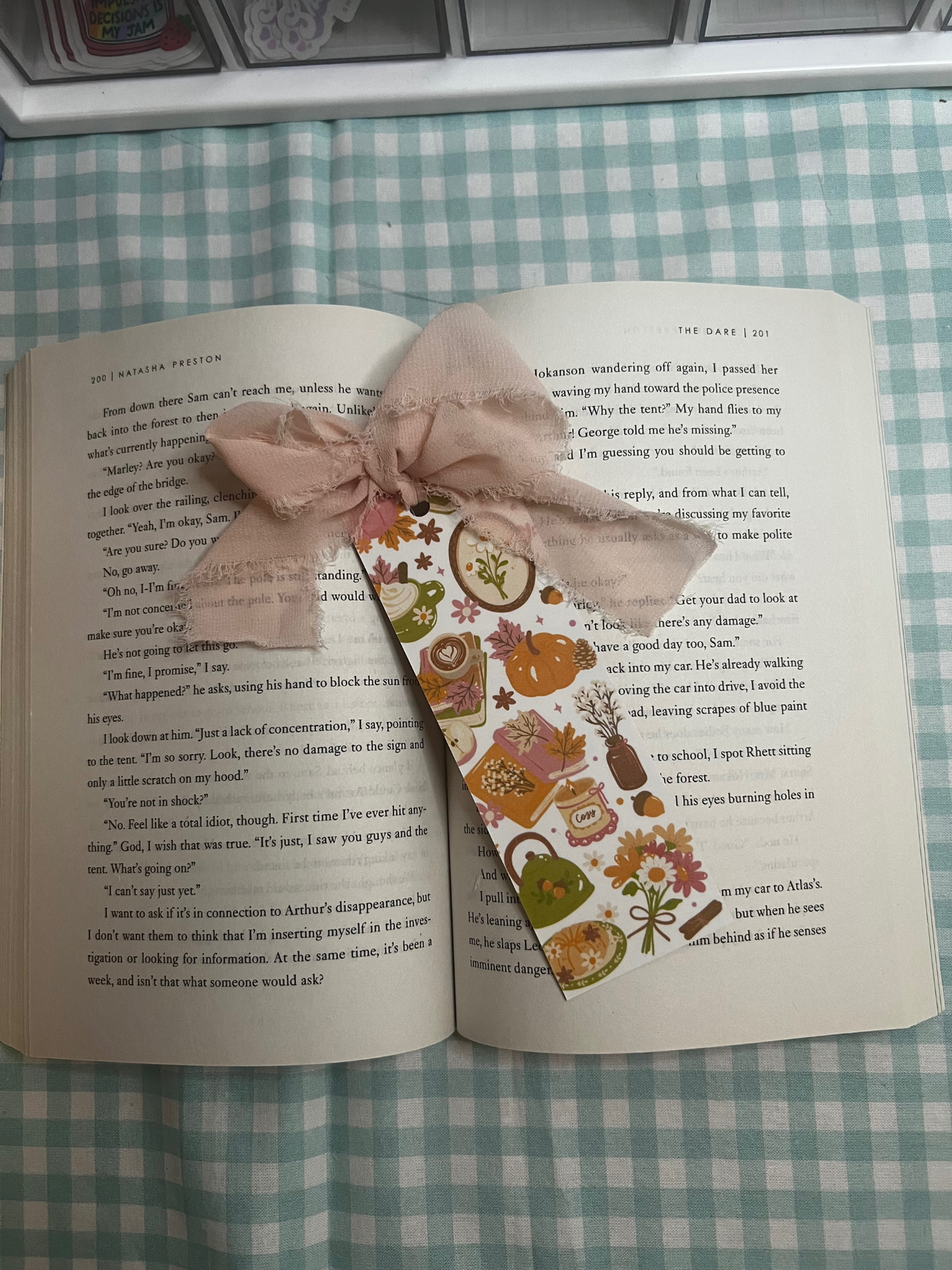 Dreamers Essential Bookmark with Bow